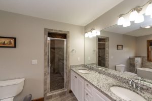 Deep Creek MD Beary Fine Bathrooms 4 | Swack Vacations