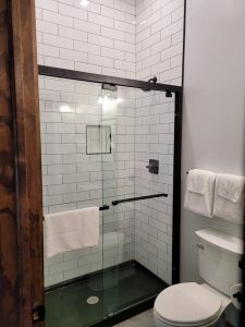 Deep Creek MD Crooked Oak Bathrooms 10 | Swack Vacations