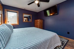 Deep Creek MD Crooked Oak Bedrooms 27 | Swack Vacations