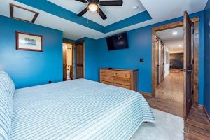 Deep Creek MD Crooked Oak Bedrooms 5 | Swack Vacations
