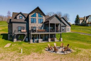 Deep Creek MD Crooked Oak Exterior 3 | Swack Vacations