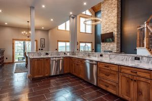 Deep Creek MD Crooked Oak Kitchen 1 | Swack Vacations