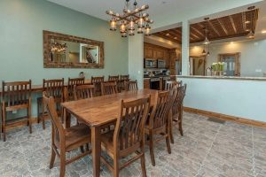 Deep Creek MD Lazy Creek Dining Room 1 | Swack Vacations