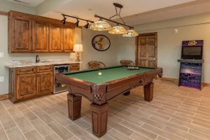 Deep Creek MD Lazy Creek Lounge 4 | Swack Vacations