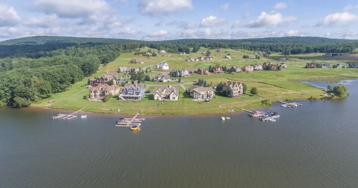 Aerial view of Deep Creek Lake shoreline and vacation homes