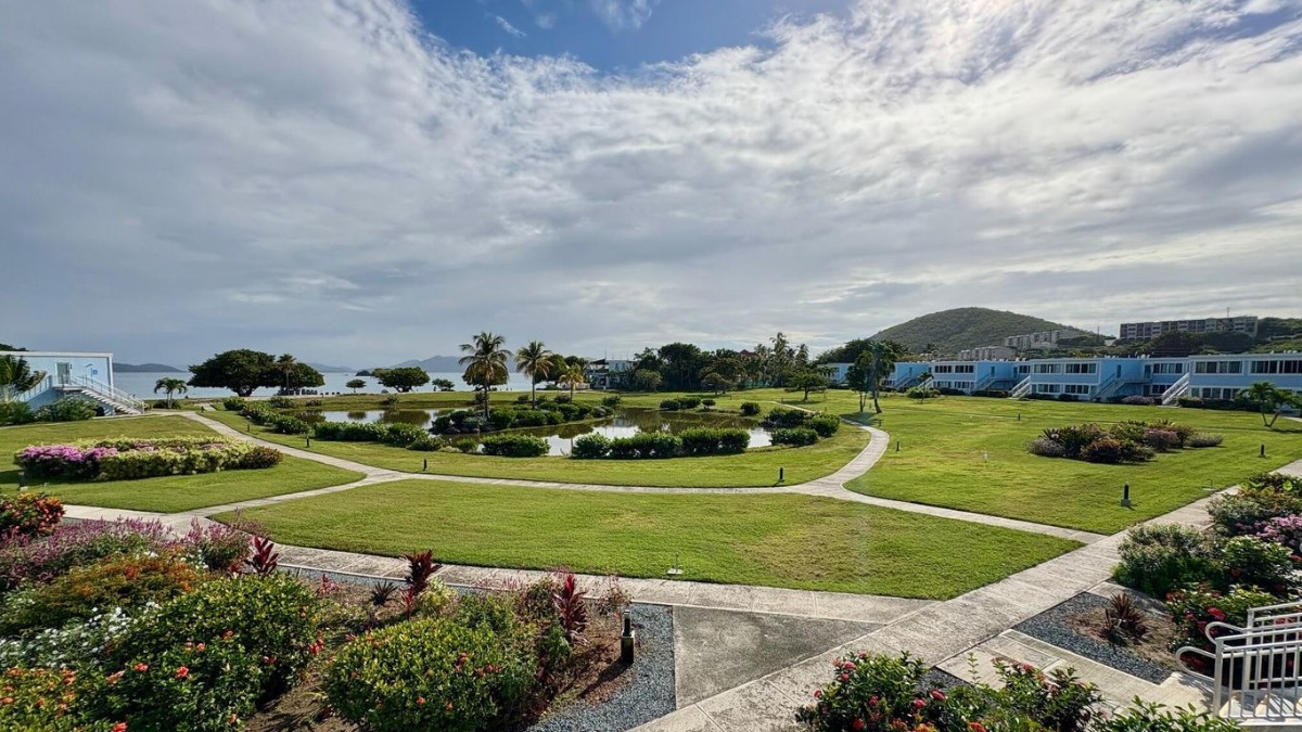 Beachfront St. Thomas condo with ocean views and easy access to Sapphire Beach