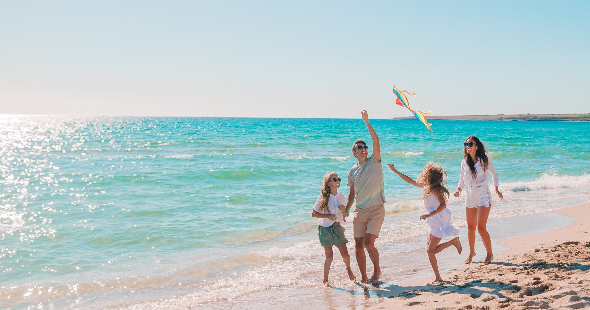 Traveler reviewing a clear vacation rental price breakdown on a direct booking website