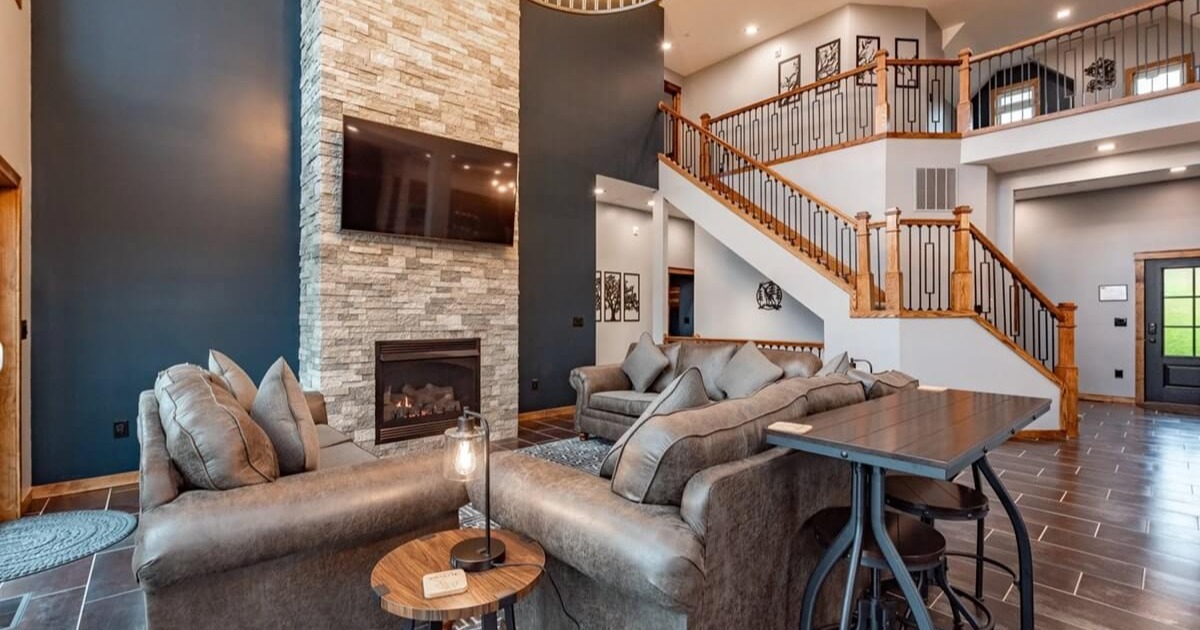 Large vacation rental living space designed for families and groups