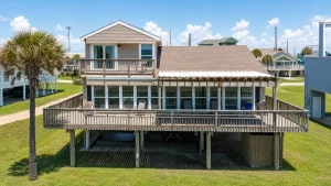 jamaica-beach-featured | Swack Vacations Direct-beachfront exterior of Salty Sailfish in Jamaica Beach, Galveston Island